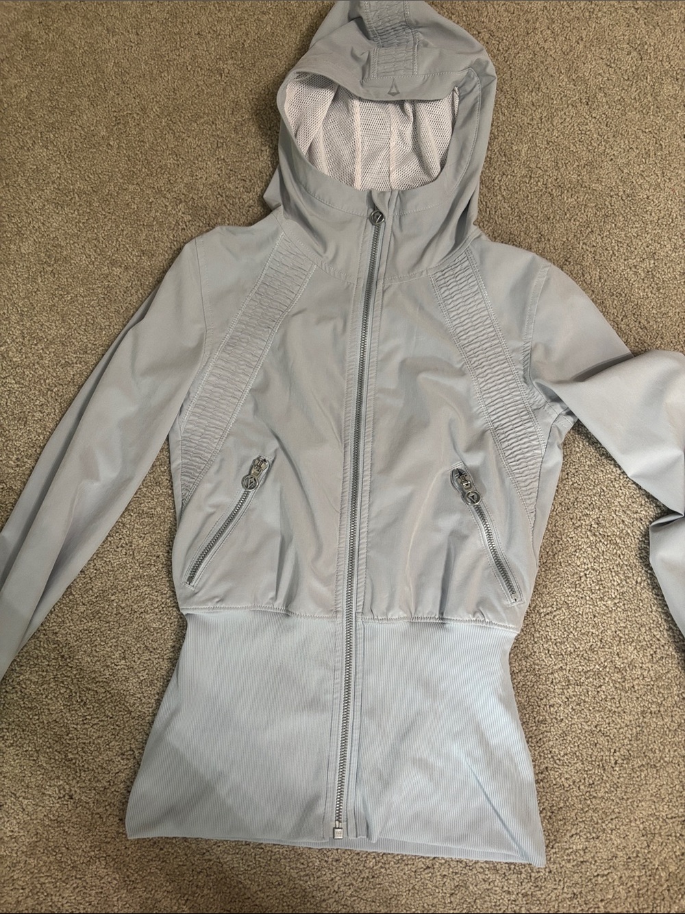 Ivivva light gray full-zip Ivivva by Lululemon hoodie jacket size 12 kids